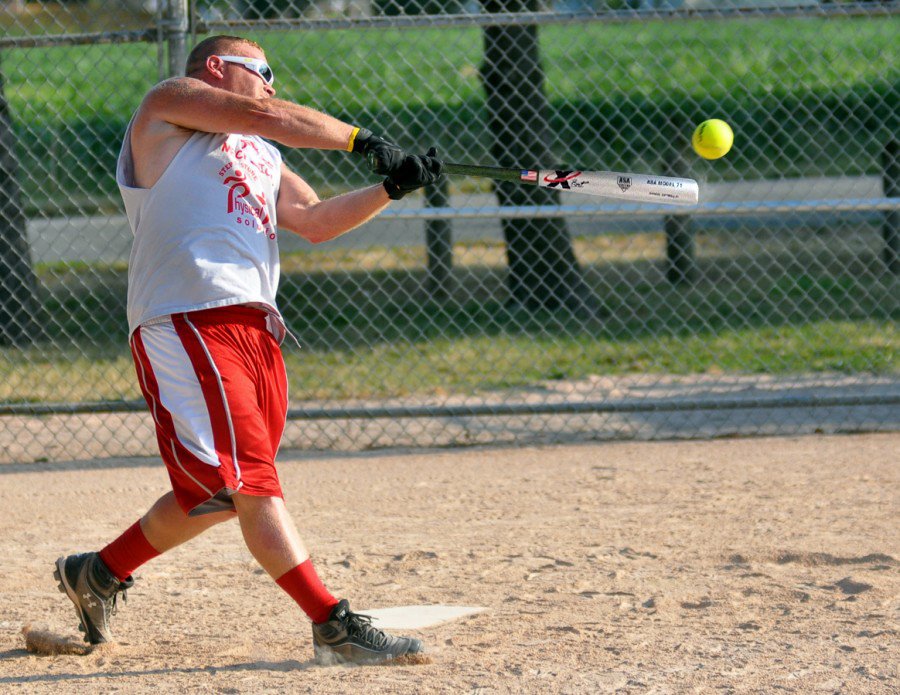Using a Slowpitch Softball Bat for Fastpitch Games